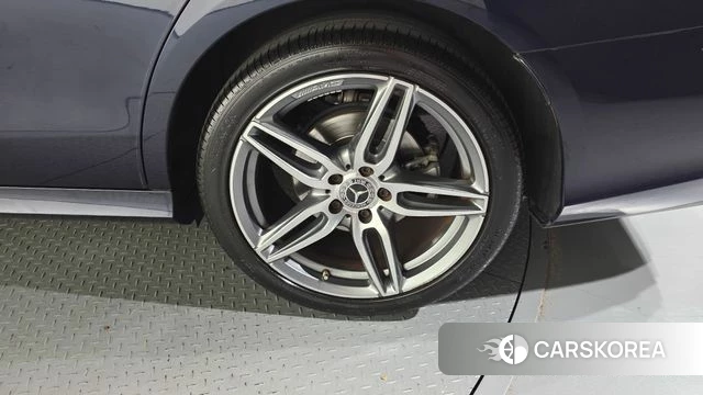 Mercedes-Benz E-Class W213 id 4447517 из Кореи 13