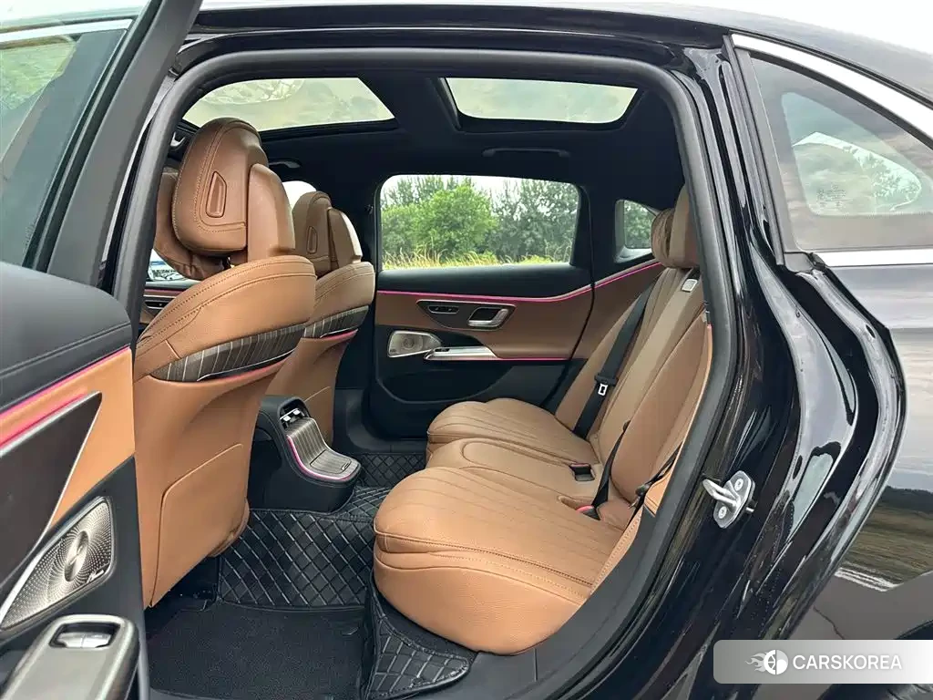 Mercedes-Benz E-Class id 4576744 из Китая 13
