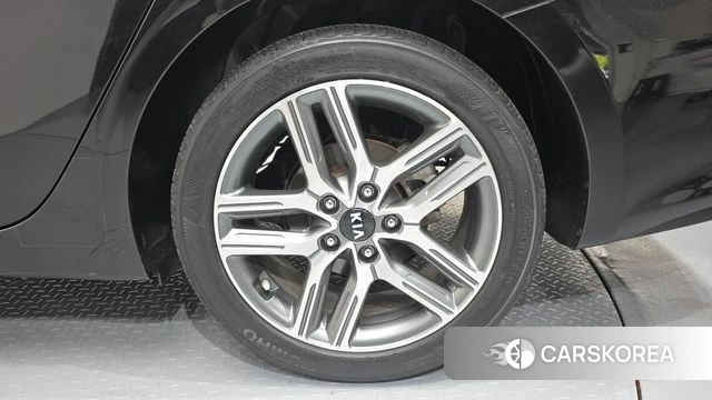 Kia Come New K3 id 4232813 из Кореи 13