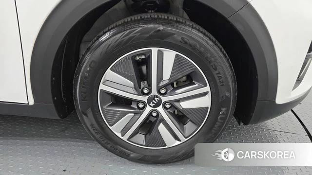 Kia The New Niro id 4389828 из Кореи 13