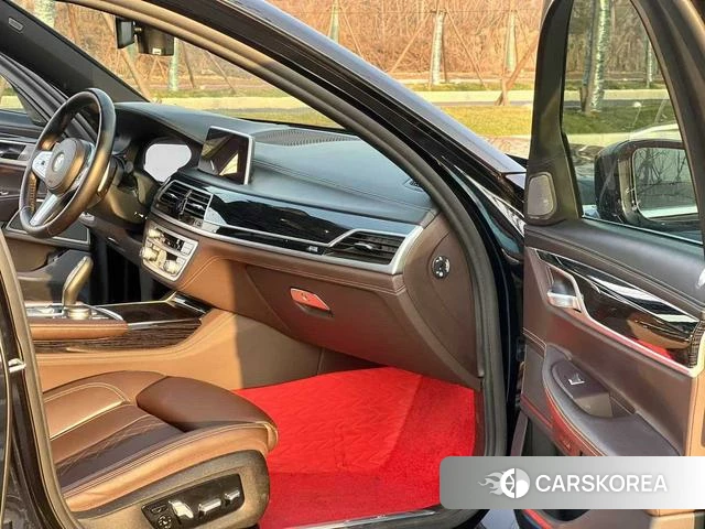 BMW 7 series id 4348683 из Китая 13