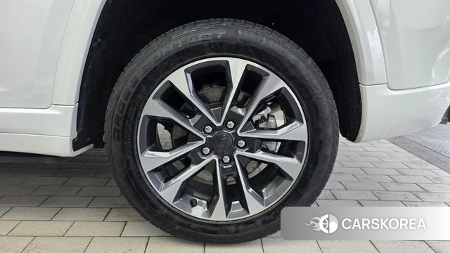 Jeep Grand Cherokee (WL) id 4607952 из Кореи 13