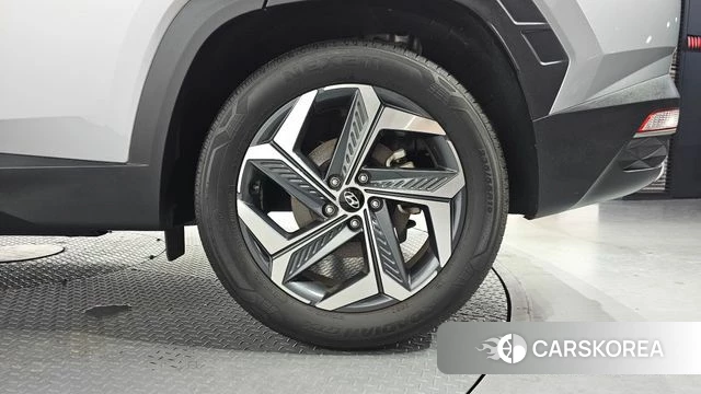 Hyundai Tucson (NX4) id 4573487 из Кореи 13