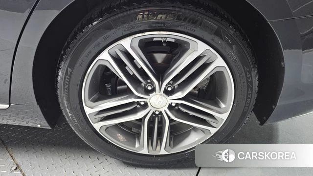 Hyundai Grandeur IG id 4508683 из Кореи 13