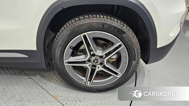 Mercedes-Benz GLA - Class H247 id 4585256 из Кореи 13