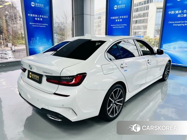 BMW 3 series id 4255945 из Китая 13