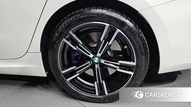 BMW 3 Series (G20) id 4359756 из Кореи 13