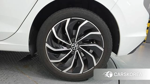 Volkswagen Golf 8th Generation id 4591477 из Кореи 13