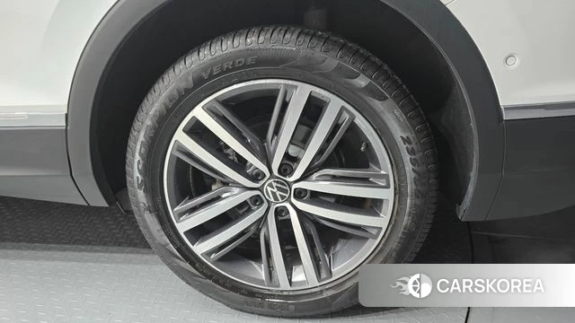 Volkswagen Tiguan Allspace id 4792930 из Кореи 13
