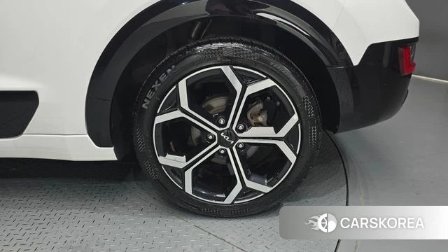 Kia Di Ol Nu Niro id 4469687 из Кореи 13