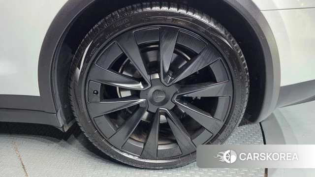 Tesla Model X id 4584993 из Кореи 13