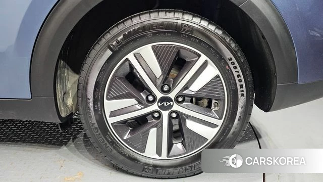Kia The New Niro id 4267982 из Кореи 13
