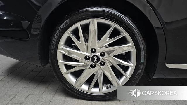 Hyundai The New Grandeur IG id 4409482 из Кореи 13