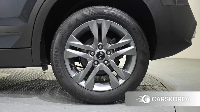 Kia Seltos id 4377495 из Кореи 13