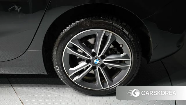 BMW 1 Series (F40) id 4280646 из Кореи 13