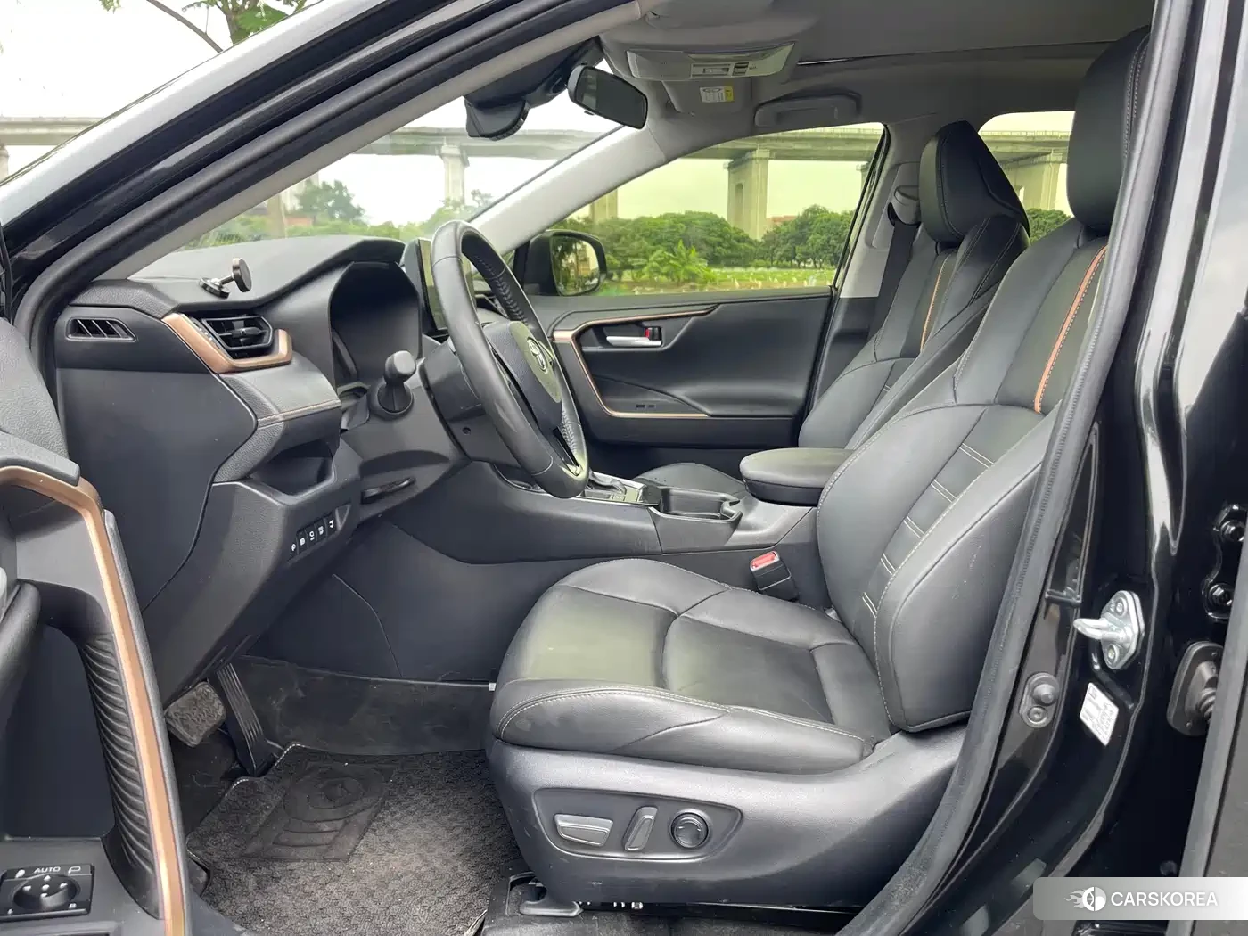Toyota Wildlander id 4548170 из Китая 13