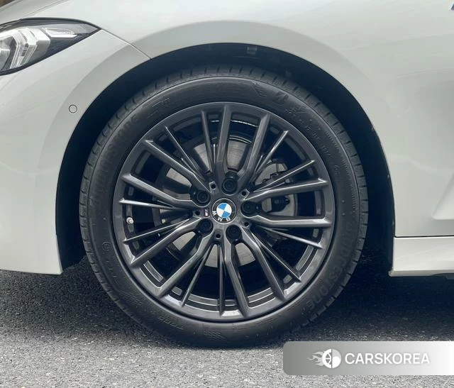 BMW 3 series id 4278332 из Китая 13