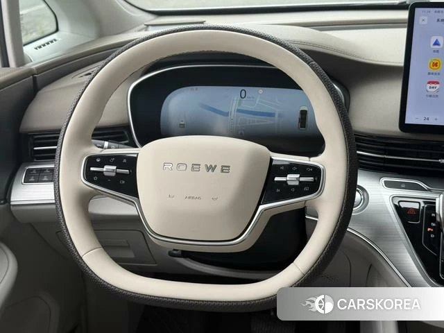 Roewe iMAX8 DMH id 4198799 из Китая 13