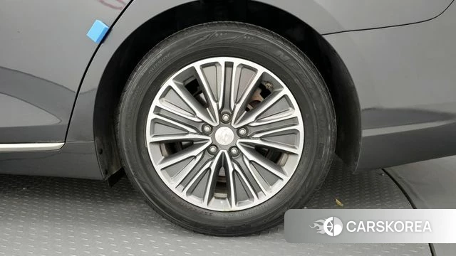 Hyundai Grandeur IG Hybrid id 4203726 из Кореи 13