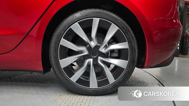 Tesla Model 3 id 4493682 из Кореи 13