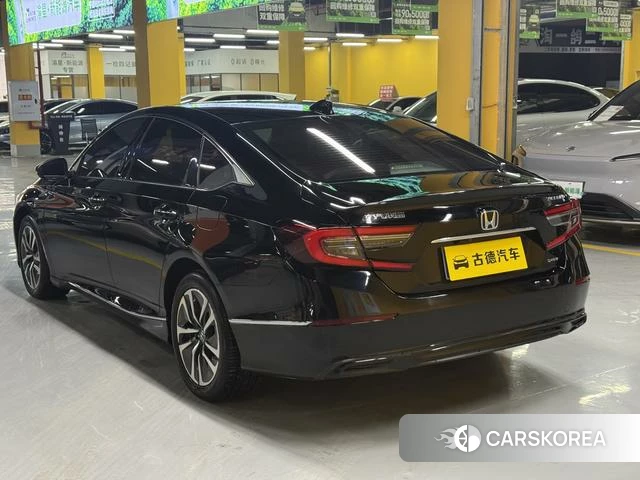 Honda Accord id 3913534 из Китая 13