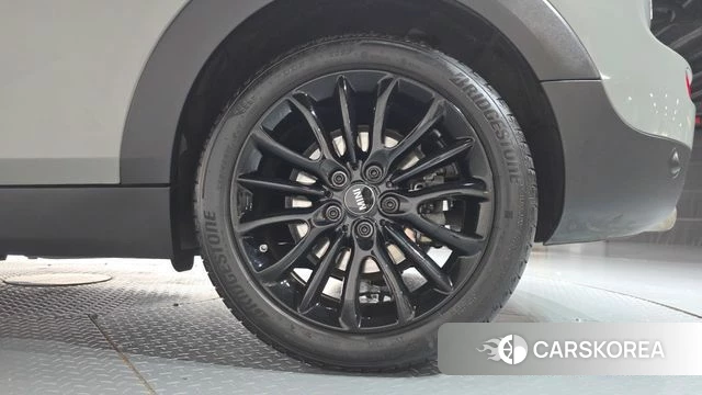 Mini Cooper Clubman id 4917275 из Кореи 13