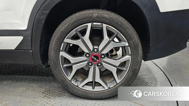 Kia Seltos id 4671128 из Кореи 12