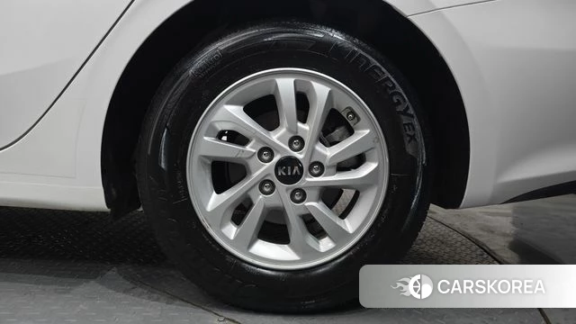 Kia Come New K3 id 4652010 из Кореи 13