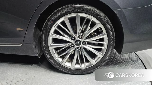 Hyundai Grandeur IG id 4325646 из Кореи 13