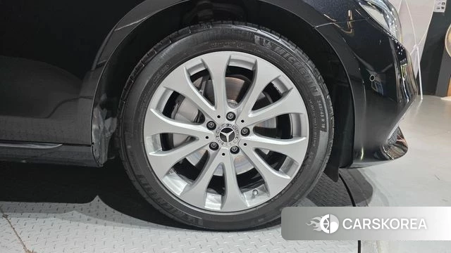 Mercedes-Benz E-Class W213 id 4519534 из Кореи 13