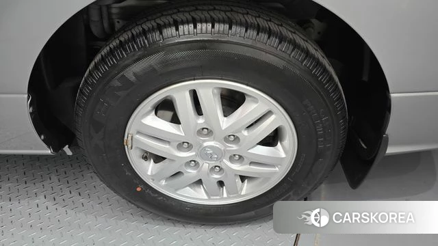 Hyundai The New Grand Starex id 4187512 из Кореи 13