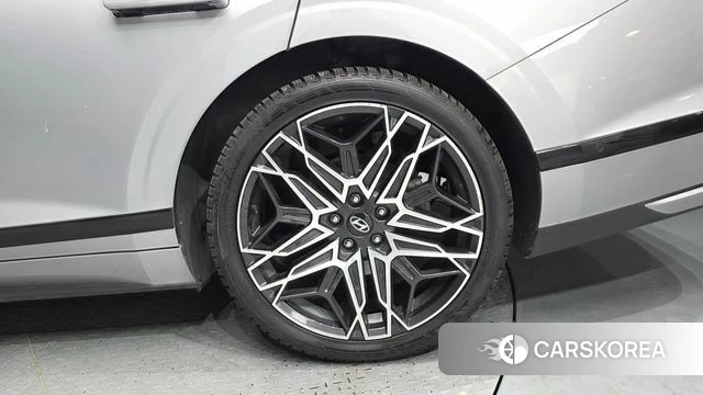 Hyundai Grandeur Hybrid (GN7) id 4315884 из Кореи 13