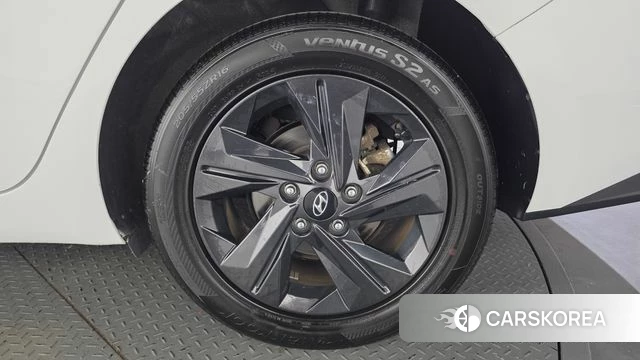 Hyundai Avante (CN7) id 4943627 из Кореи 13