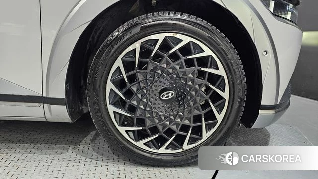 Hyundai Ionic 5 id 4905980 из Кореи 13