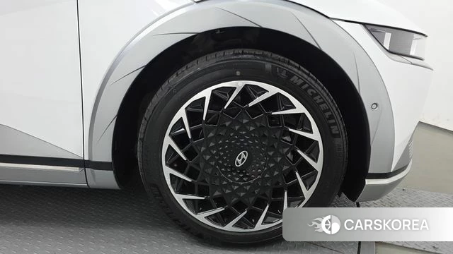 Hyundai Ionic 5 id 4337316 из Кореи 13