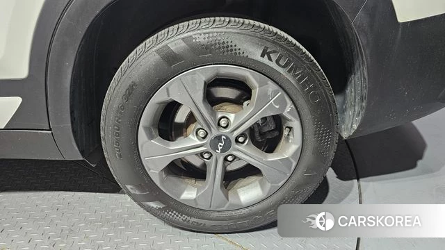 Kia Seltos id 4201955 из Кореи 13