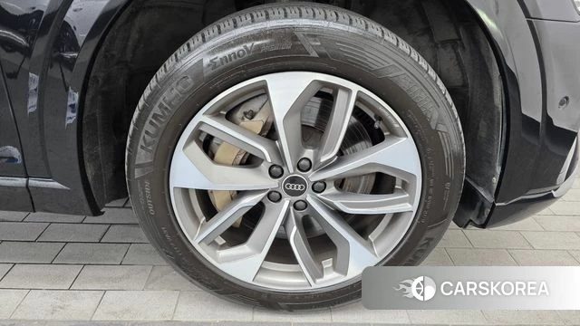 Audi e-Tron id 4593261 из Кореи 13