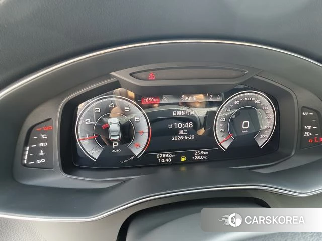 Audi A6L id 4353062 из Китая 12