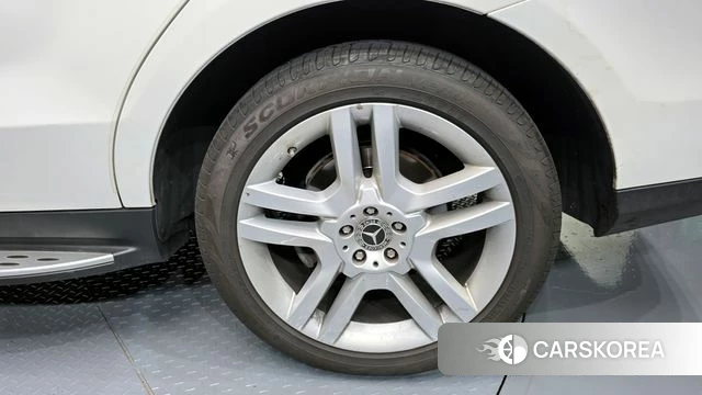 Mercedes-Benz GLE - Class W166 id 4384767 из Кореи 13