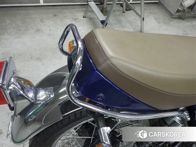 Yamaha SR400 id 3945239 из Японии 13