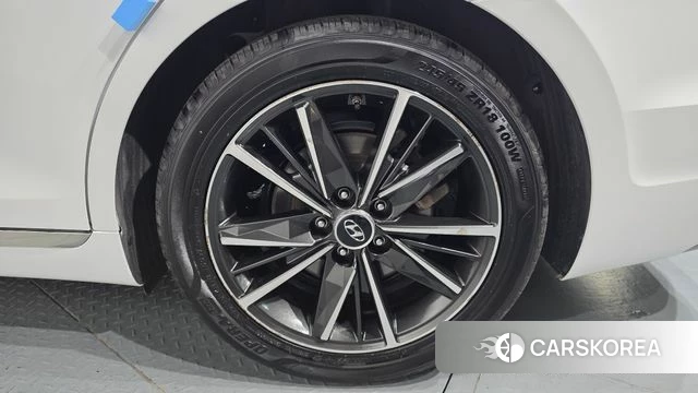 Hyundai The New Grandeur IG id 4298741 из Кореи 13