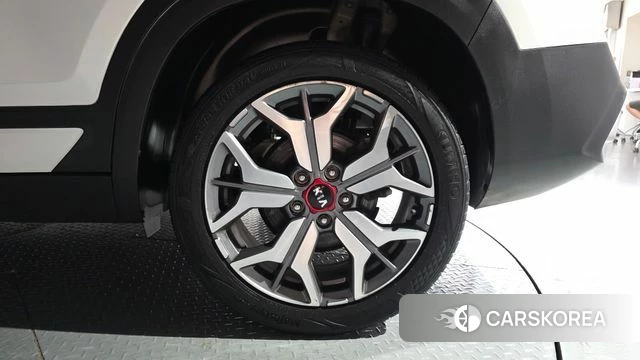 Kia Seltos id 4519093 из Кореи 13