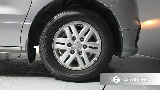 Hyundai The New Grand Starex id 4697924 из Кореи 13