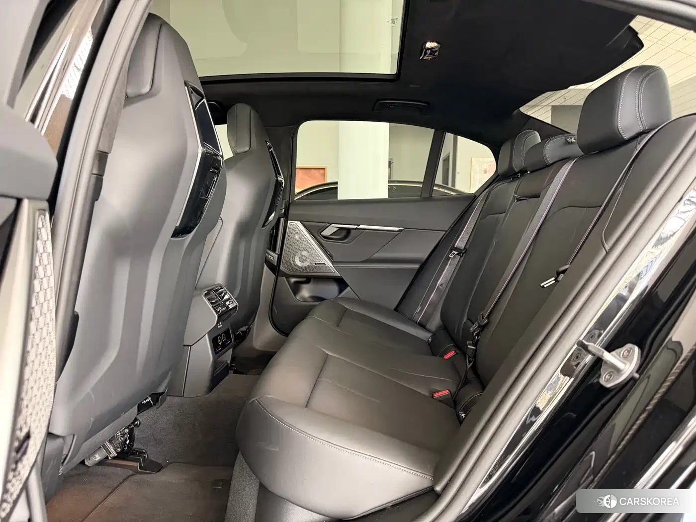 BMW M5 id 4629771 из Китая 13