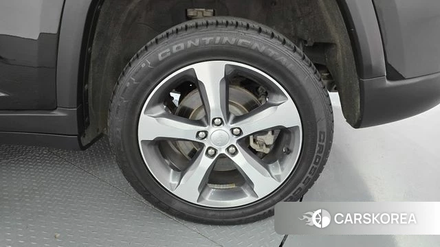 Jeep Grand Cherokee (WL) id 4854050 из Кореи 13