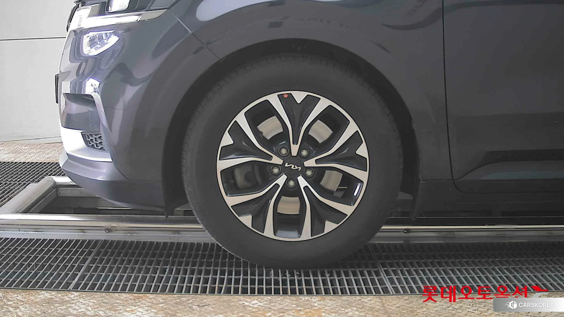 Kia Carnival id 3875762 из Кореи 13