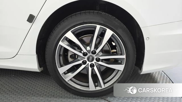 Audi A6 (C8) id 4550123 из Кореи 13