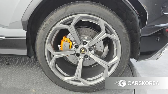 Lamborghini Urus id 4677393 из Кореи 13