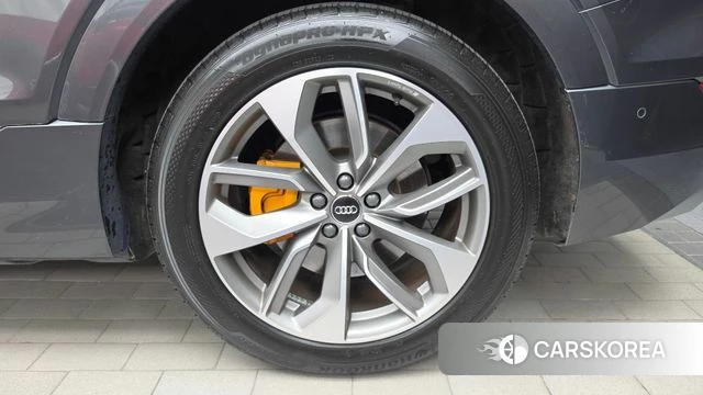 Audi e-Tron id 4835756 из Кореи 13