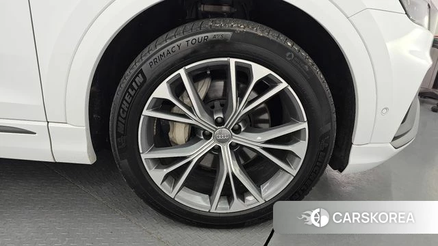Audi Q8 (4M) id 4376963 из Кореи 13